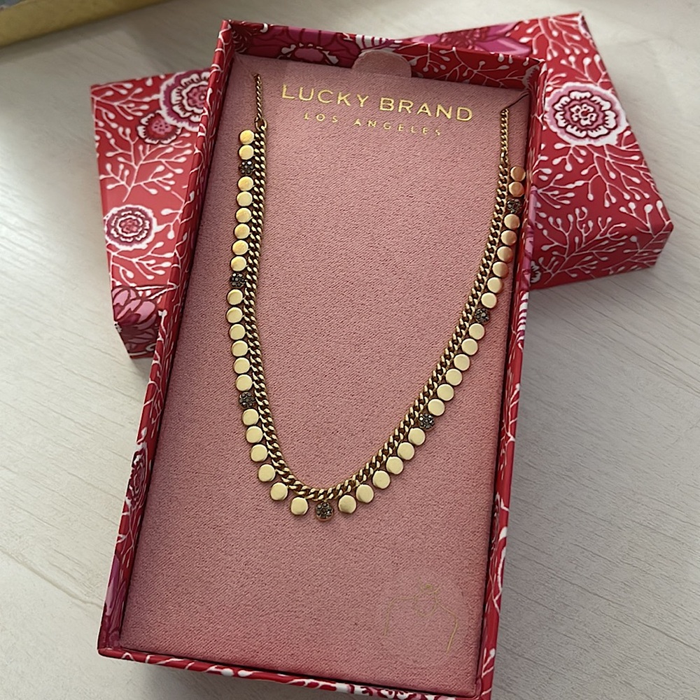 Lucky brand necklace